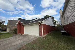 6310 Pago Ln, Houston, TX 77041 - Photo 35