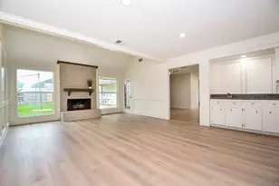 206 E Sutton Square, Stafford, TX 77477 - Photo 13
