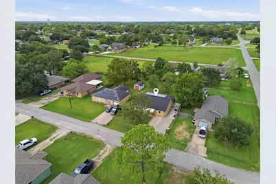 5106 3rd Street, Danbury, TX 77534 - Photo 25