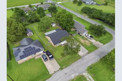 5106 3rd Street, Danbury, TX 77534 - Photo 27