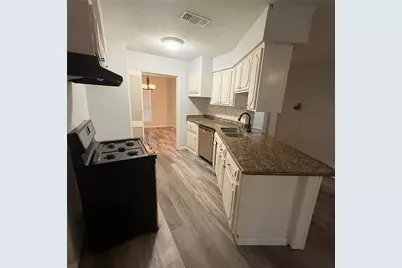 11722 McLain Boulevard, Houston, TX 77071 - Photo 9