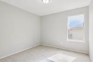 914 Whispering Winds Court, Baytown, TX 77521 - Photo 21