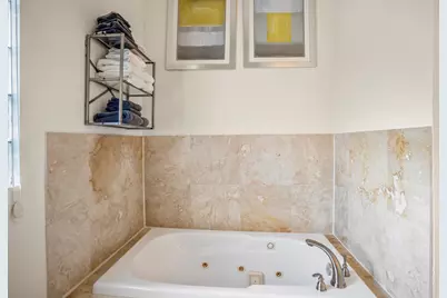 5841 Darling Street #C, Houston, TX 77007 - Photo 33