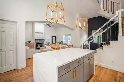 5841 Darling Street #C, Houston, TX 77007 - Photo 13