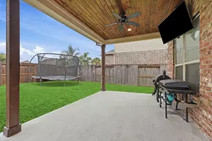 1328 Elkins Hollow Ln, League City, TX 77573 - Photo 25