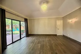 8006 Oakwood Bend Dr, Houston, TX 77040 - Photo 17