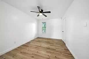 1046 Lake View Dr, Montgomery, TX 77356 - Photo 31