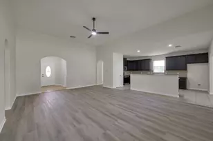 18894 Maverick Ranch Rd W, Magnolia, TX 77355 - Photo 9