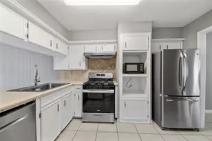 11610 S Kirkwood Rd, Houston, TX 77477 - Photo 11