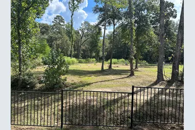 13881 Park Ave, Conroe, TX 77384 - Photo 3
