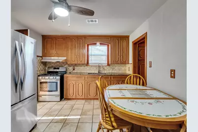 1212 Layton Street, Baytown, TX 77520 - Photo 13