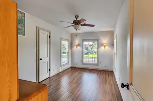1212 Layton St, Baytown, TX 77520 - Photo 7