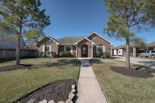 6714 Lone Star Ridge, Manvel, TX 77578 - Photo 1