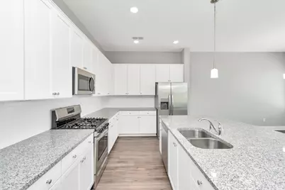 2715 Katri Way, Houston, TX 77008 - Photo 7