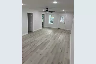 216 Burress Street, Houston, TX 77022 - Photo 3