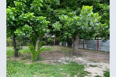 216 Burress Street, Houston, TX 77022 - Photo 13