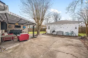 9019 Grape St, Houston, TX 77036 - Photo 21
