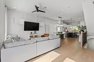 4528 Curtin Park Ct, Houston, TX 77018 - Photo 5