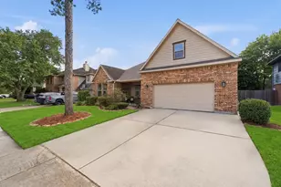 4510 Ireland Ln, Pasadena, TX 77505 - Photo 3