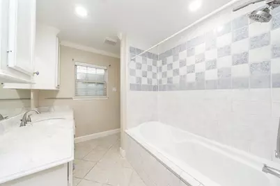 3023 Conway Street, Houston, TX 77025 - Photo 17
