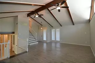 19118 Challe Cir W, Spring, TX 77373 - Photo 9