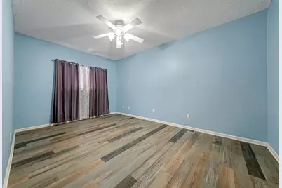 7095 N Holiday Drive, Galveston, TX 77550 - Photo 11