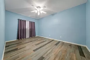 7095 N Holiday Dr, Galveston, TX 77550 - Photo 11
