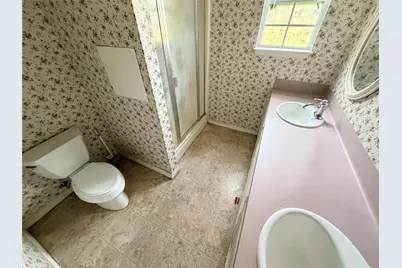1210 County Road 2099, Liberty, TX 77575 - Photo 5