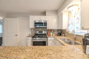 5637 Wood Creek Way, Houston, TX 77017 - Photo 13