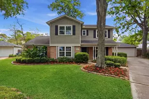 8307 Creekstone Cir, Houston, TX 77055 - Photo 1