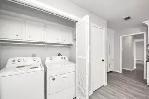 8114 Misty Ridge Ln, Houston, TX 77071 - Photo 27