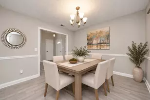 8114 Misty Ridge Ln, Houston, TX 77071 - Photo 11
