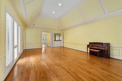 4876 Post Oak Timber Drive, Houston, TX 77056 - Photo 11