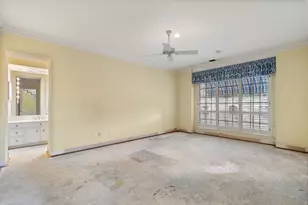 4876 Post Oak Timber Dr, Houston, TX 77056 - Photo 23