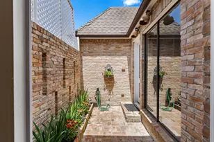 4876 Post Oak Timber Dr, Houston, TX 77056 - Photo 43