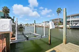 228 Starboard Ave, Rockport, TX 78382 - Photo 5