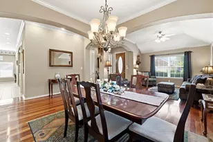 15210 Scenic Forest Dr, Conroe, TX 77384 - Photo 9