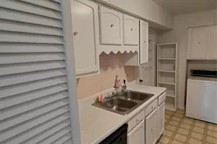 406 N Post Oak Ln, Houston, TX 77024 - Photo 5