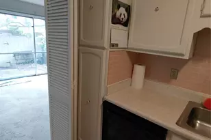 406 N Post Oak Ln, Houston, TX 77024 - Photo 35