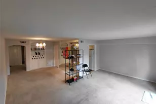 406 N Post Oak Ln, Houston, TX 77024 - Photo 11