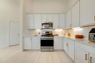 6103 Sandspur Spgs Ln, Pearland, TX 77584 - Photo 11