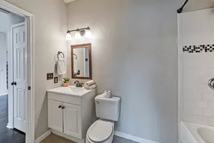 11507 Canyon Woods Dr, Tomball, TX 77377 - Photo 9