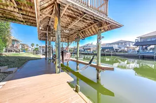 837 Marlin St, Bayou Vista, TX 77563 - Photo 19