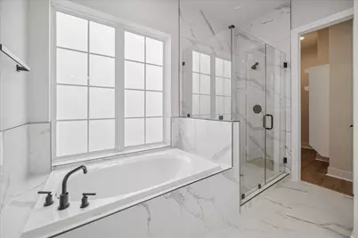 1033 W 17th Street, Houston, TX 77008 - Photo 25