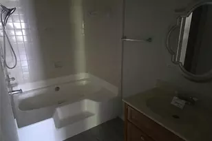 3780 Tanglewilde St, Houston, TX 77063 - Photo 11