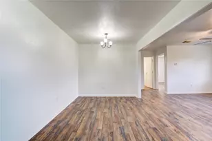 402 N 1st St, Beasley, TX 77417 - Photo 33