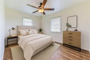 402 N 1st St, Beasley, TX 77417 - Photo 3