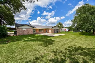 235 Hwy 90 E, Sealy, TX 77474 - Photo 21