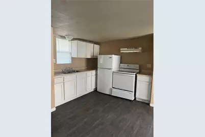 886 Queenswood, Montgomery, TX 77316 - Photo 3