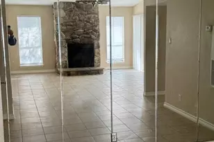 17401 Red Oak Dr, Houston, TX 77090 - Photo 5